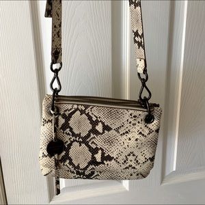 Handbag, crossbody